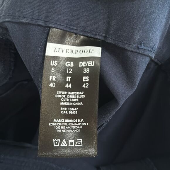 Liverpool Navy Elastic Waist Skinny Capri Pants Size 8/29 - Picture 5 of 5
